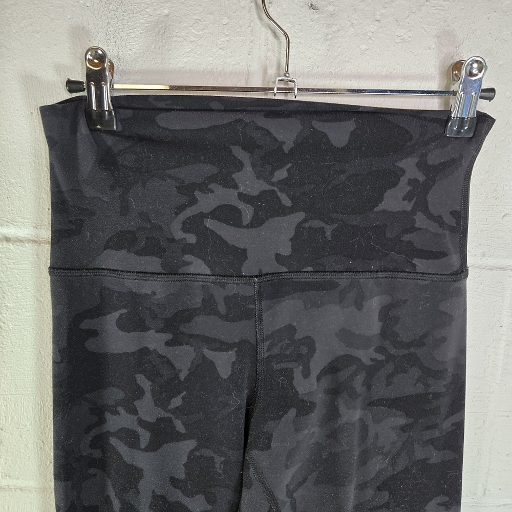 Lululemon gray black camo align leggings - Picture 7 of 8